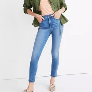 Madewell Roadtripper crop jeans